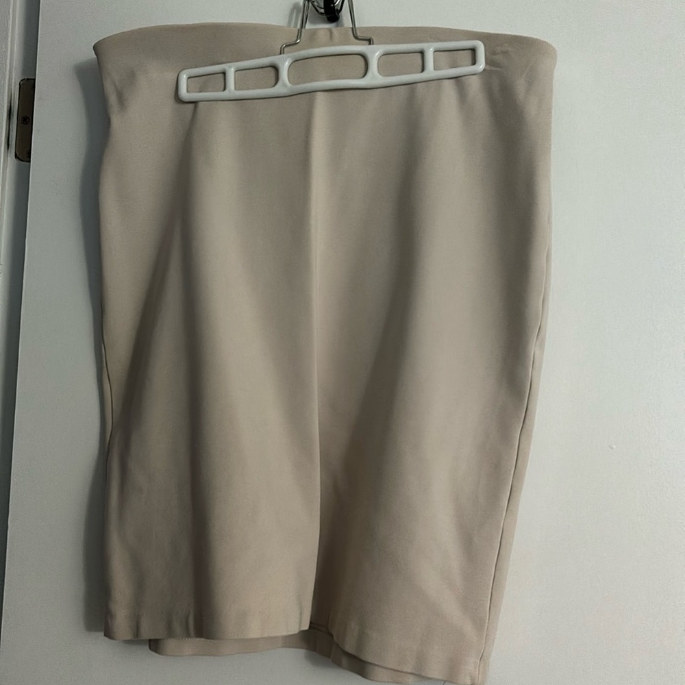 Gently loved khaki skirt; sized 12